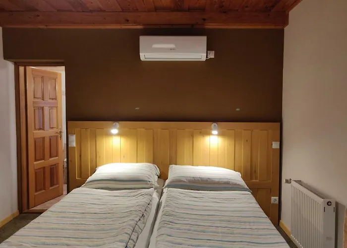 Vilma 3* Balatonmáriafürdő